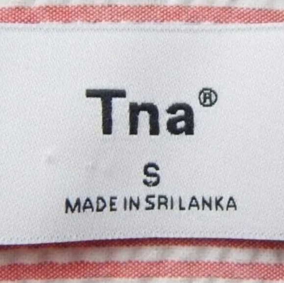 TNA Aritzia Baltimore Seersucker Top - Picture 4 of 4
